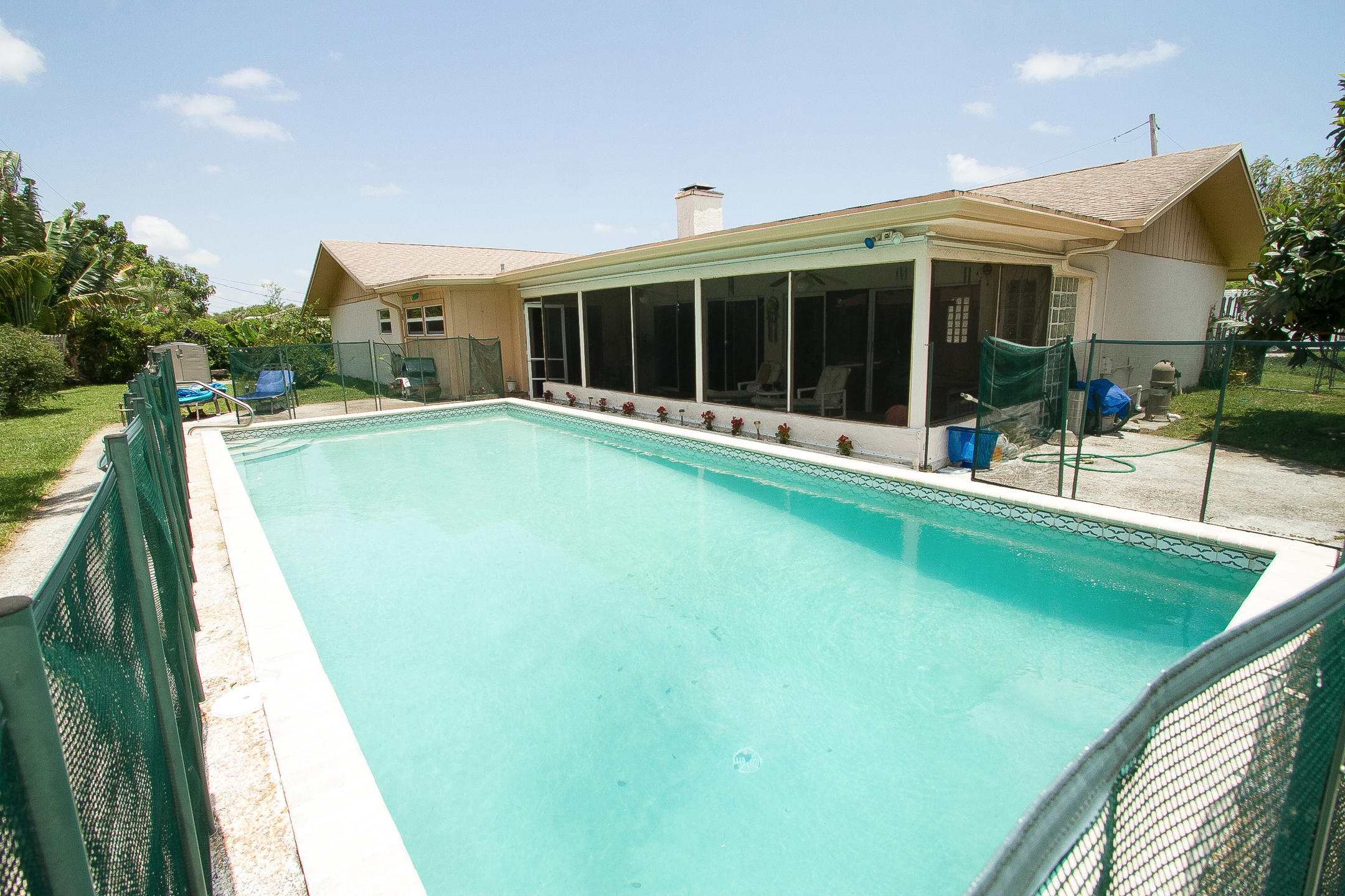 1011 Southwest 11th Terrace Boca Raton, FL 33486 - Photo 29 of 38 Pool