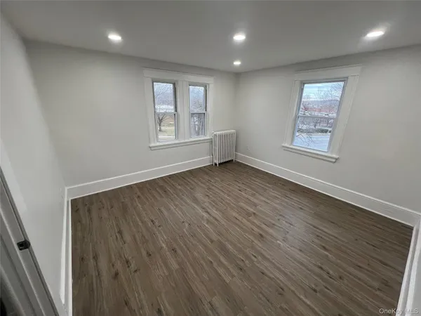 $2,150 | 175 Washington Street, Unit 2, Poughkeepsie, NY 12601
