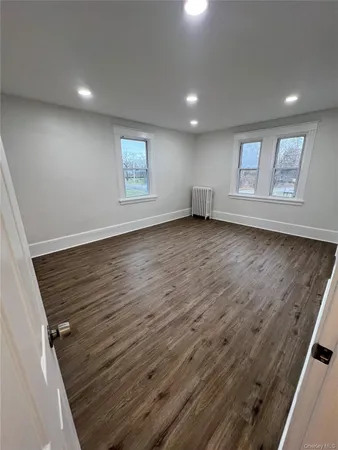 $2,150 | 175 Washington Street, Unit 2, Poughkeepsie, NY 12601