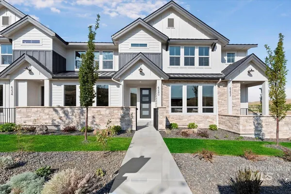 $454,800 | 6240 North Holly Springs Lane, Eagle, ID 83616