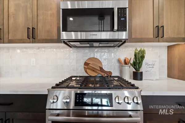 $454,800 | 6240 North Holly Springs Lane, Eagle, ID 83616