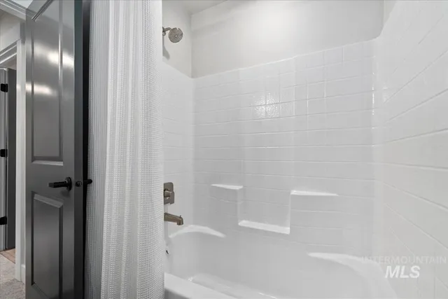 $454,800 | 6240 North Holly Springs Lane, Eagle, ID 83616