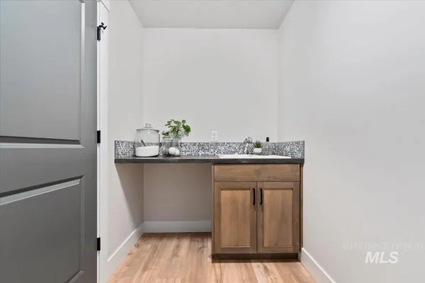 $454,800 | 6240 North Holly Springs Lane, Eagle, ID 83616