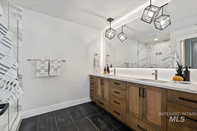 $454,800 | 6240 North Holly Springs Lane, Eagle, ID 83616