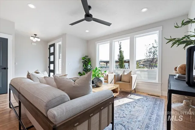 $454,800 | 6240 North Holly Springs Lane, Eagle, ID 83616