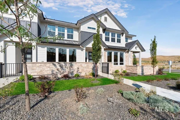$454,800 | 6240 North Holly Springs Lane, Eagle, ID 83616
