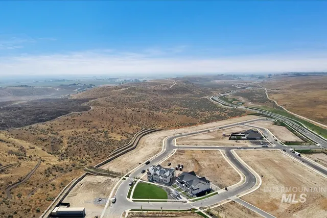 $454,800 | 6240 North Holly Springs Lane, Eagle, ID 83616