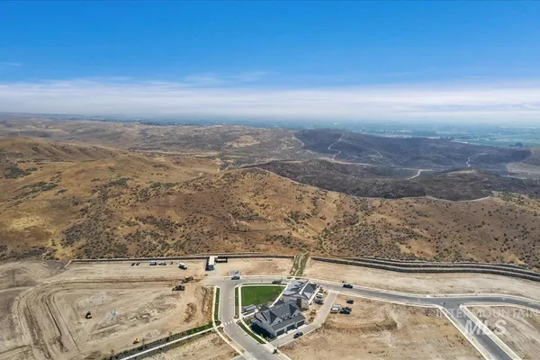 $454,800 | 6240 North Holly Springs Lane, Eagle, ID 83616