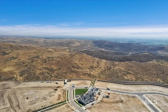 $454,800 | 6240 North Holly Springs Lane, Eagle, ID 83616