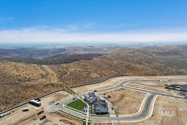 $454,800 | 6240 North Holly Springs Lane, Eagle, ID 83616