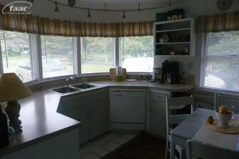 1514 Flushing Road Flushing, MI 48433 - Photo 6 of 15 20365473-5.JPG