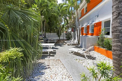 a view of an and that has sign on the wall