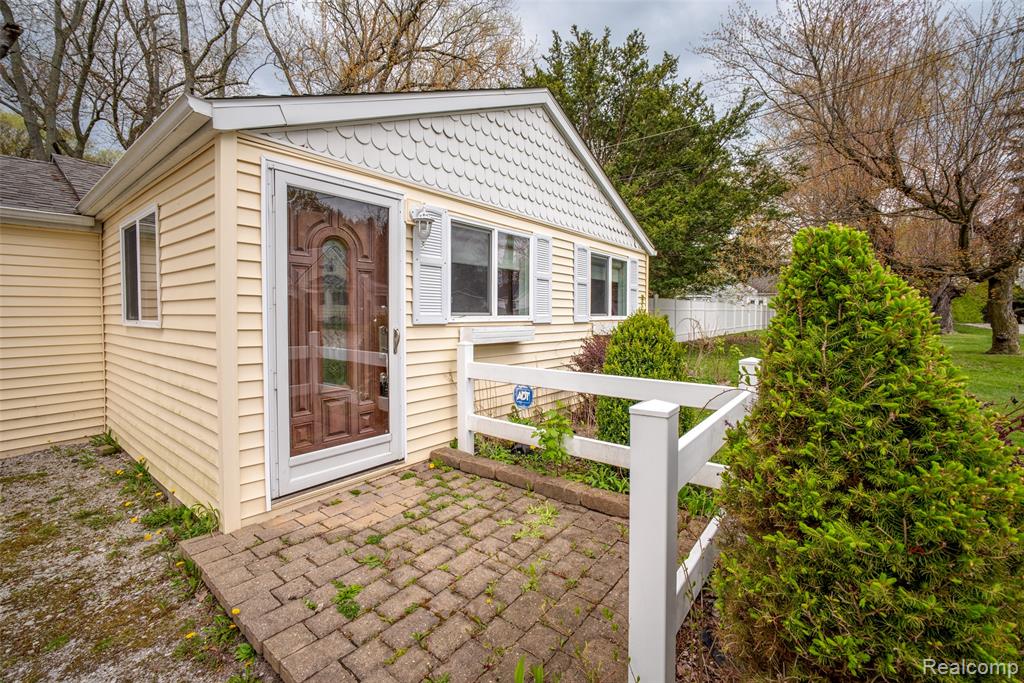 7203 Aspen Road Lexington, MI 48450 - Photo 26 of 27