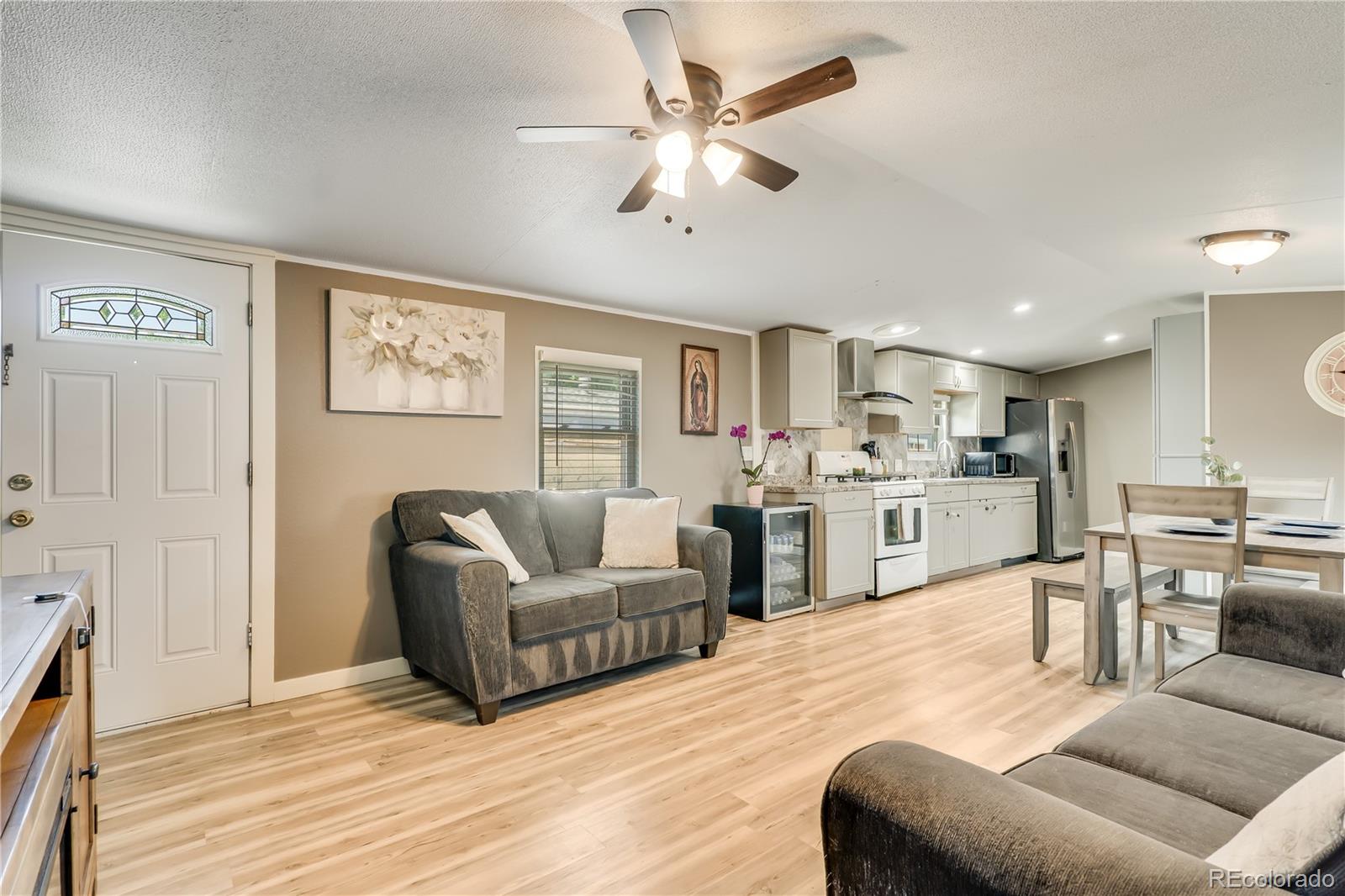 8426 Cook Way Denver, CO 80229 - Photo 8 of 43 Gallery Image 8