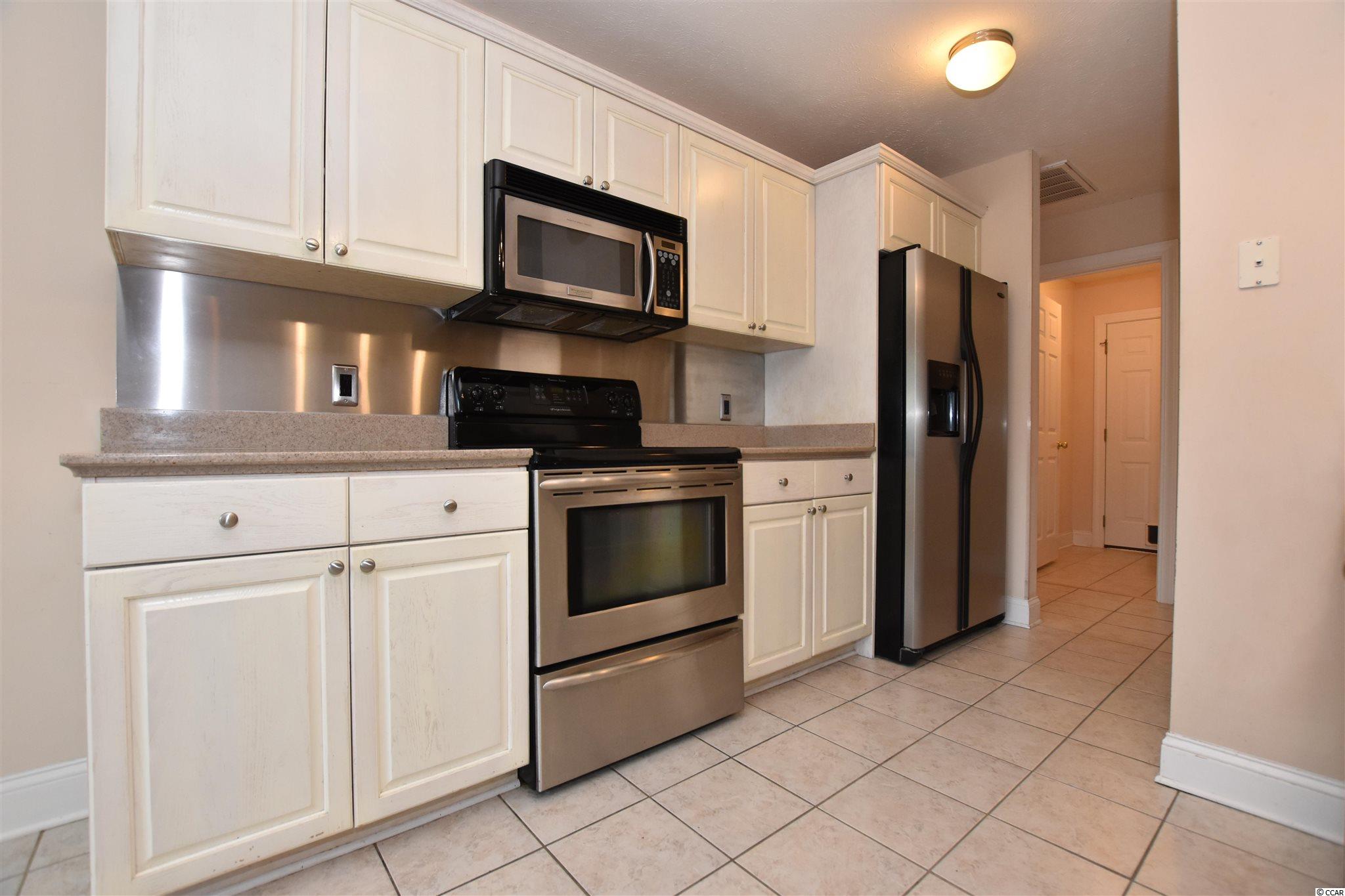 572 County Rd S-22-559 Murrells Inlet, SC 29576 - Photo 8 of 29