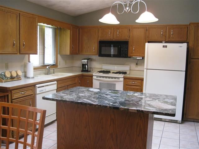 1544 Ridgeline Road Rockton, IL 61072 - Photo 5 of 19 Gallery Image 5