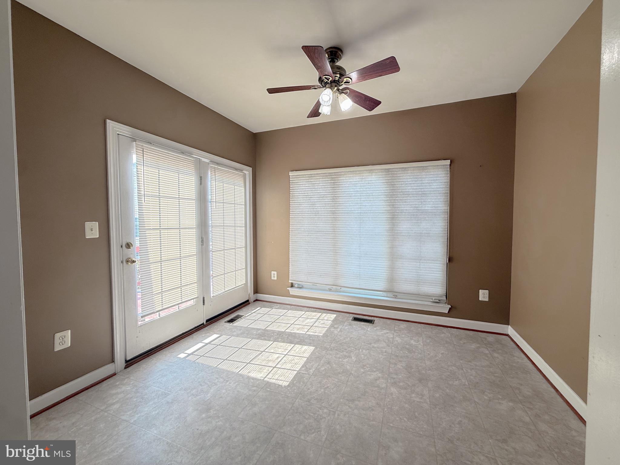 4228 Lower Drive Fairfax, VA 22030 - Photo 18 of 39 Gallery Image 18