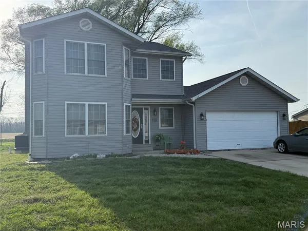 $255,000 | 1184-1188 Lola Street, Granite City, IL 62040