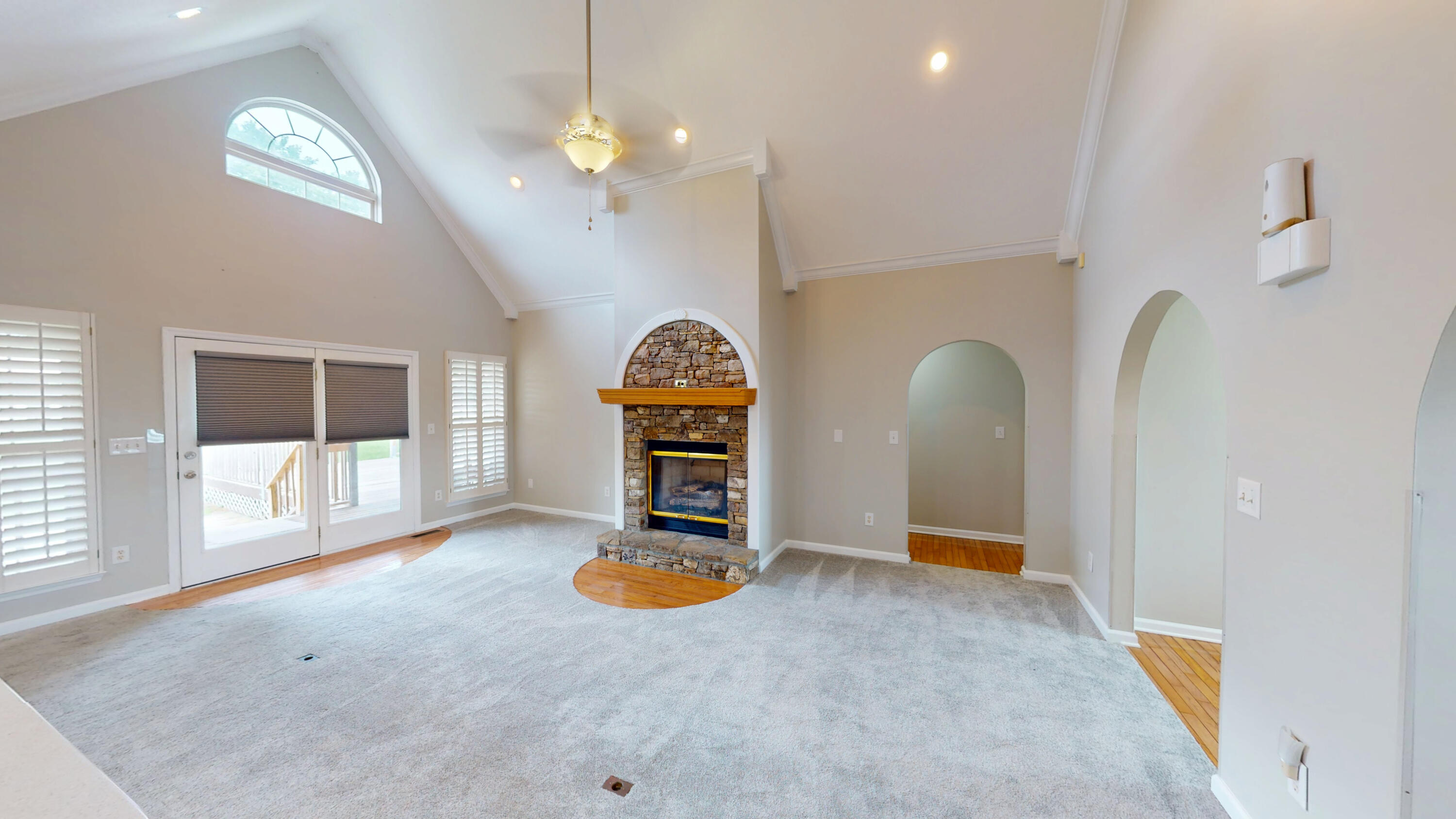 799 Riverbend Drive Dayton, TN 37321 - Photo 10 of 40 8- Living Room 1.5