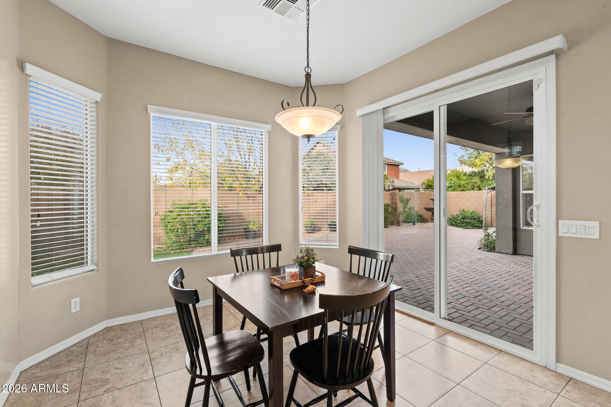 3702 East Robin Lane Gilbert, AZ 85296 - Photo 11 of 39 Nook