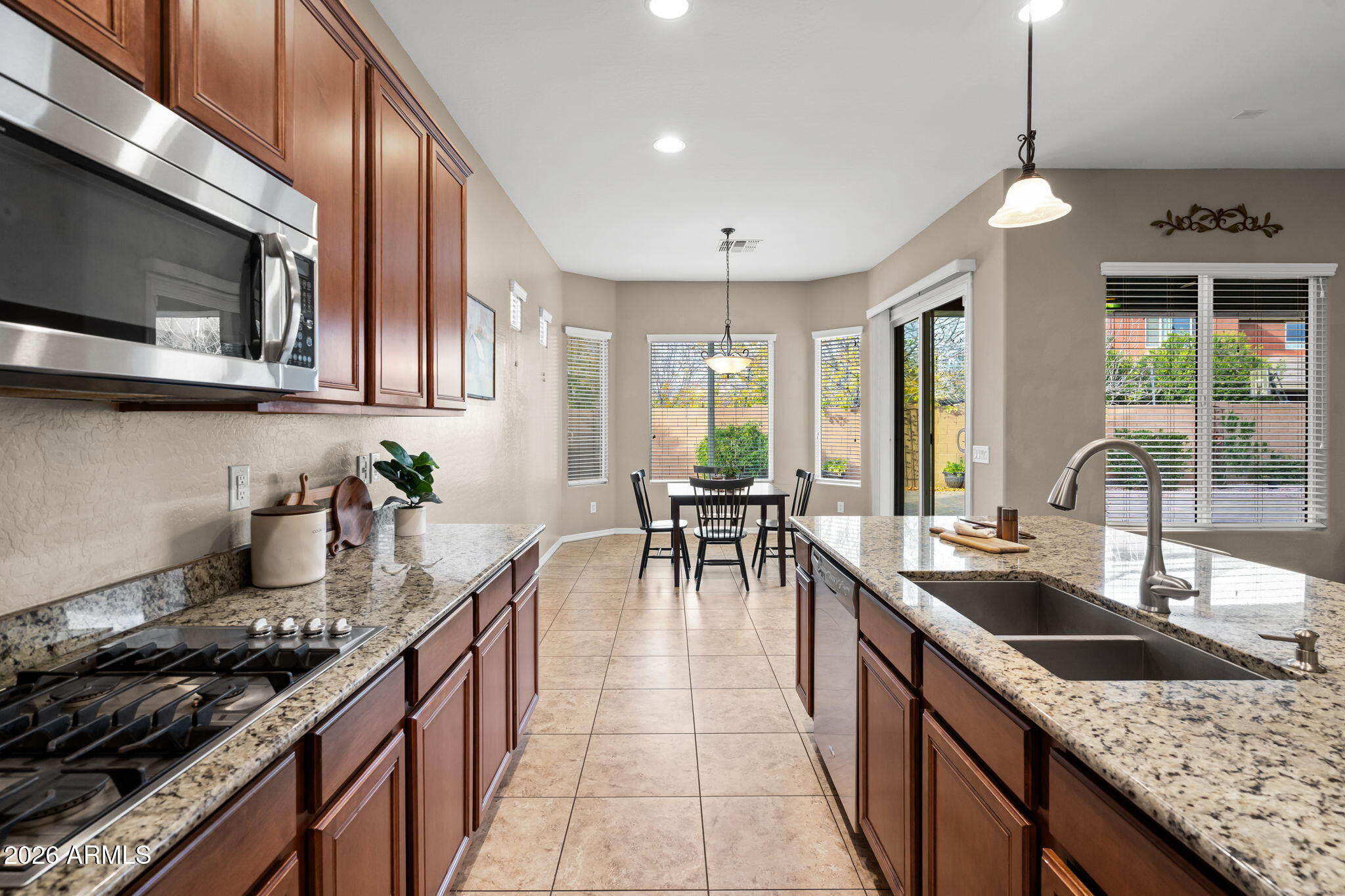3702 East Robin Lane Gilbert, AZ 85296 - Photo 9 of 39 Kitchen
