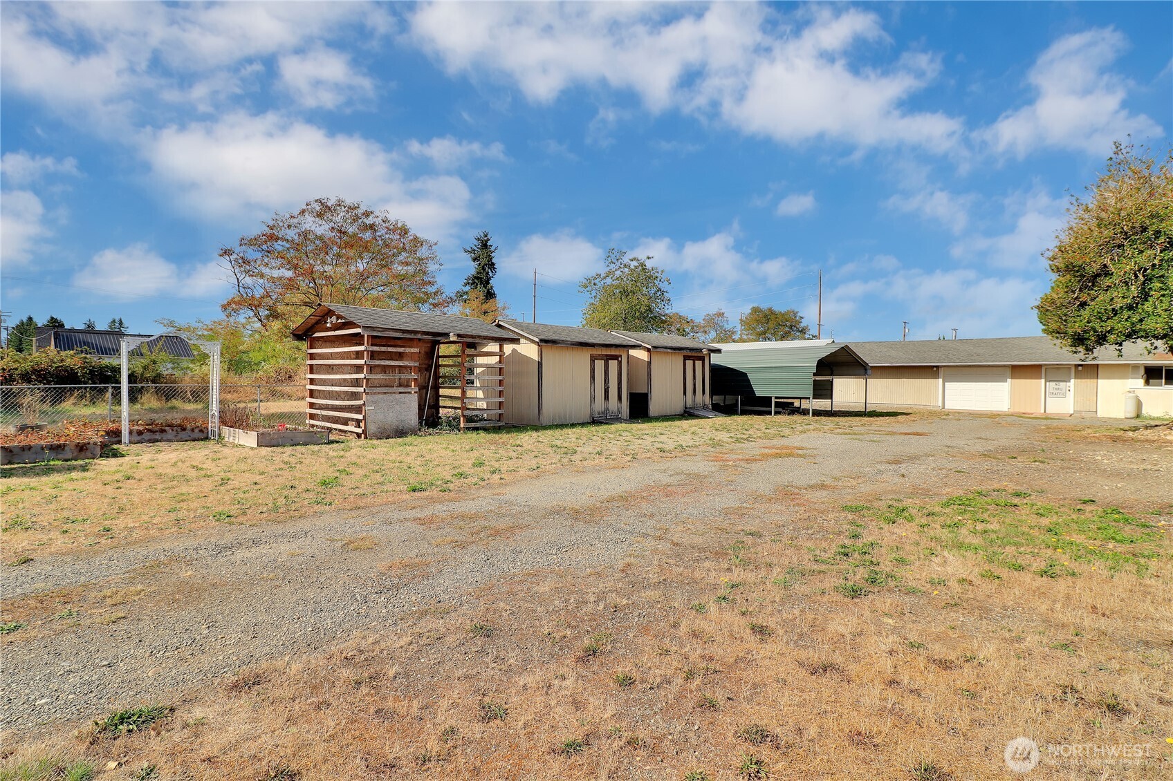 108 2nd Street Southeast Rainier, WA 98576 - Photo 37 of 40