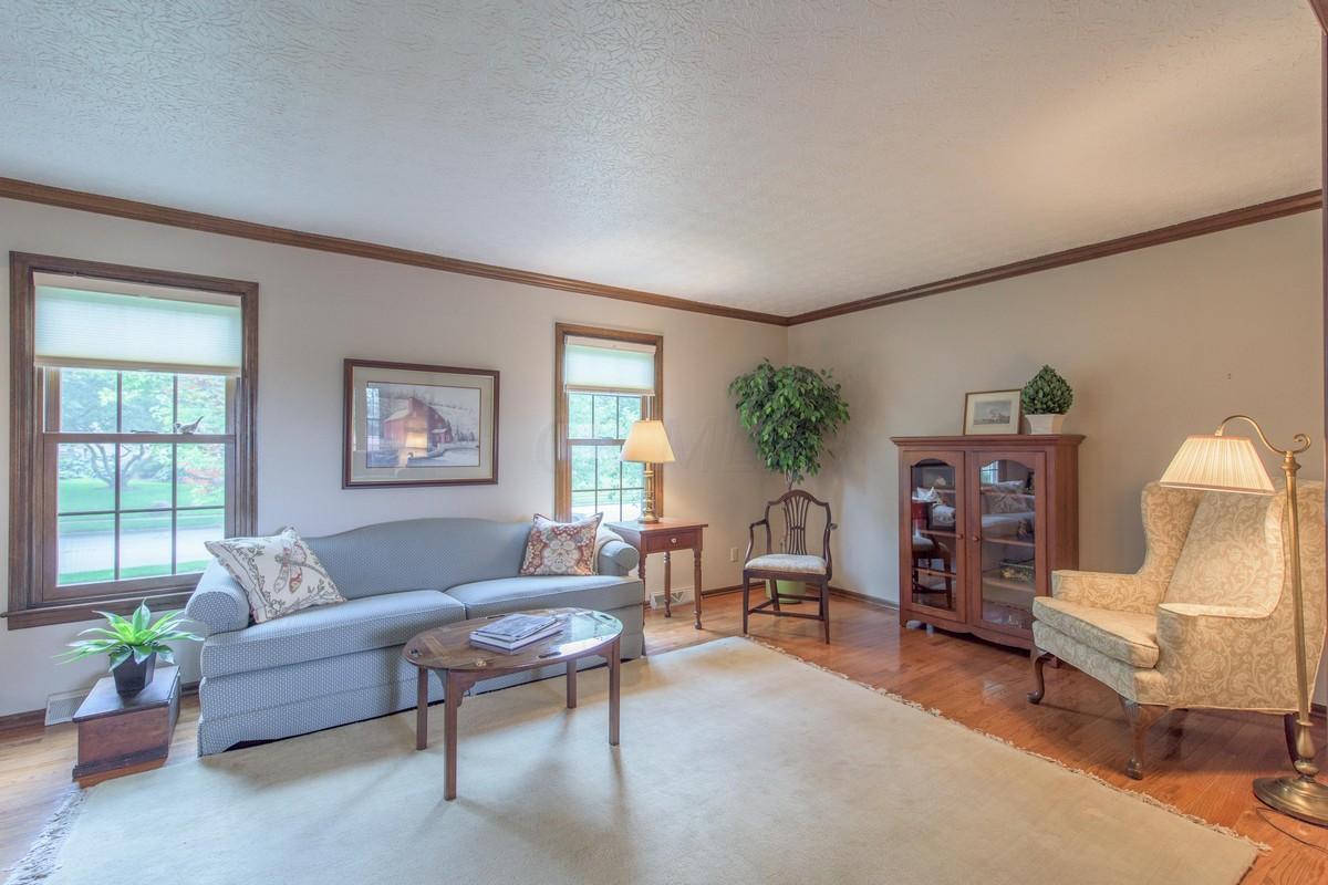 2300 Sandover Road Columbus, OH 43220 - Photo 4 of 36 Gallery Image 4