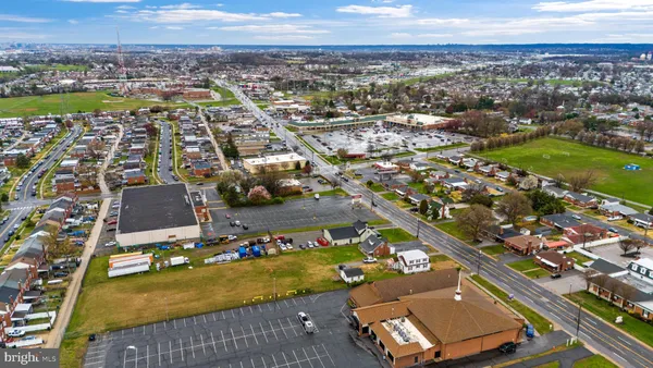 $3,500 | 7917 Wise Avenue, Dundalk, MD 21222