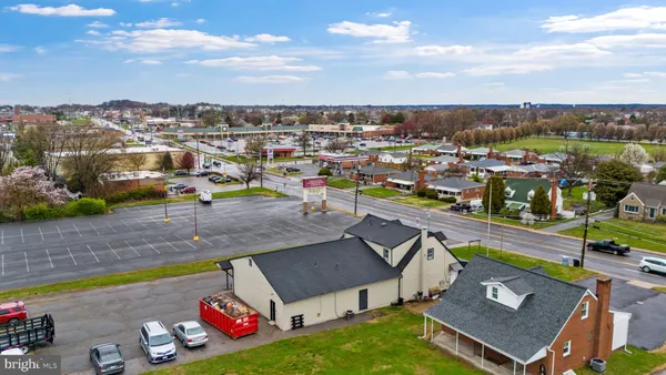 $3,500 | 7917 Wise Avenue, Dundalk, MD 21222