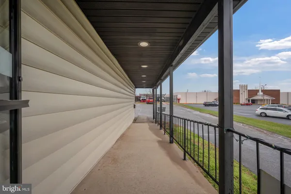 $3,500 | 7917 Wise Avenue, Dundalk, MD 21222