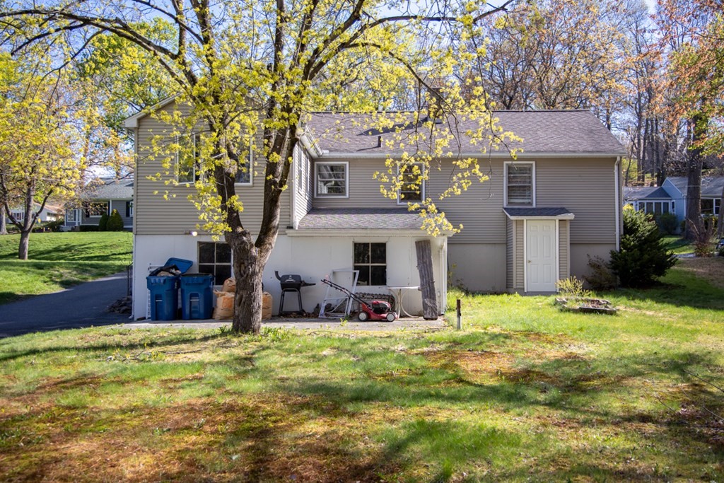75 Sagamore Road West Springfield, MA 01089 - Photo 24 of 24 front view of a house with a yard