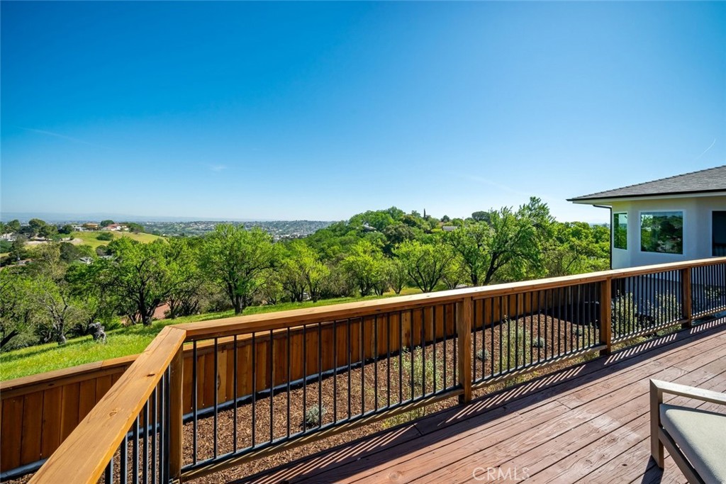 1026 Merry Hill Road Paso Robles, CA 93446 - Photo 21 of 66
