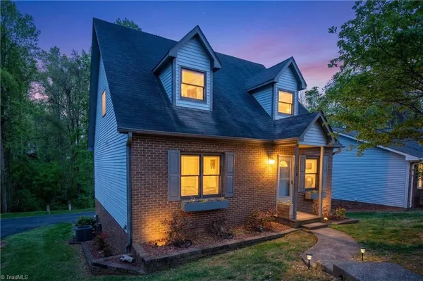 $294,900 | 620 Lantern Ridge Drive, Winston-Salem, NC 27104