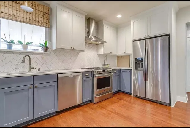 $553,000 | 2316 West Magnolia Avenue, Fort Worth, TX 76110