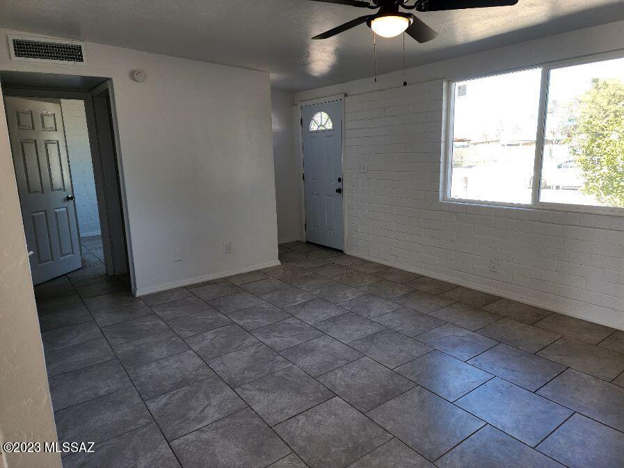 219 West Mossman Road Tucson, AZ 85706 - Photo 8 of 20 Gallery Image 8