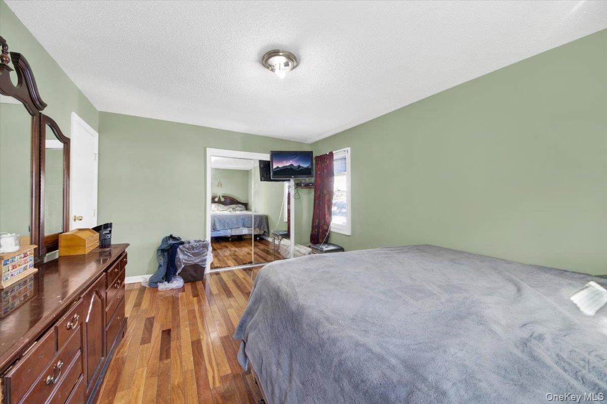 2-34 B 28 Street Queens, NY 11691 - Photo 13 of 25