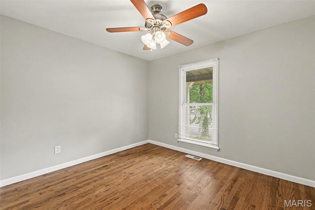12115 Wensley Road Florissant, MO 63033 - Photo 16 of 20 Gallery Image 16