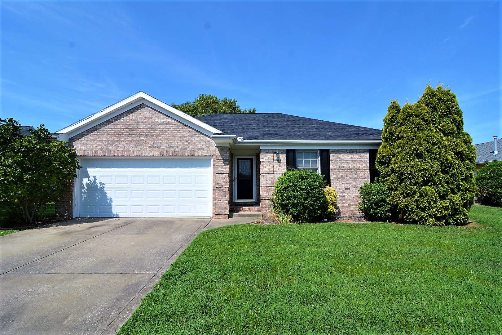 4133 Trinity Drive Newburgh, IN 47630 - Photo 1 of 20