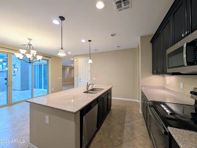 $2,398 | 923 South Osborn Lane, Gilbert, AZ 85296