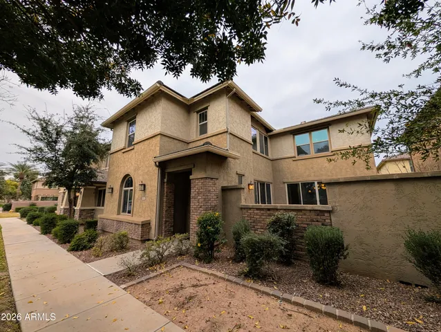 $2,398 | 923 South Osborn Lane, Gilbert, AZ 85296