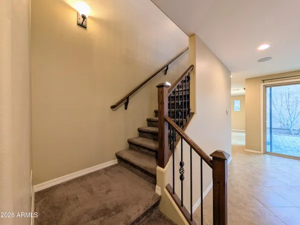 $2,398 | 923 South Osborn Lane, Gilbert, AZ 85296