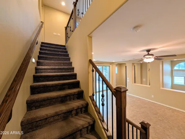 $2,398 | 923 South Osborn Lane, Gilbert, AZ 85296