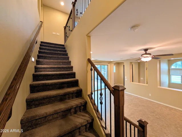 $2,398 | 923 South Osborn Lane, Gilbert, AZ 85296