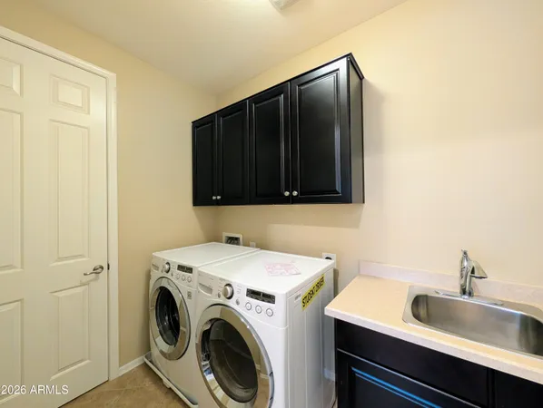 $2,398 | 923 South Osborn Lane, Gilbert, AZ 85296