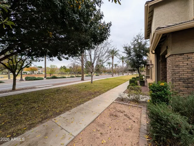 $2,398 | 923 South Osborn Lane, Gilbert, AZ 85296