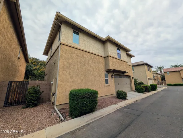 $2,398 | 923 South Osborn Lane, Gilbert, AZ 85296