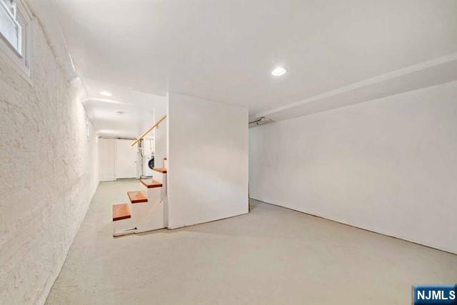 19 Intervale Road Teaneck, NJ 07666 - Photo 17 of 20