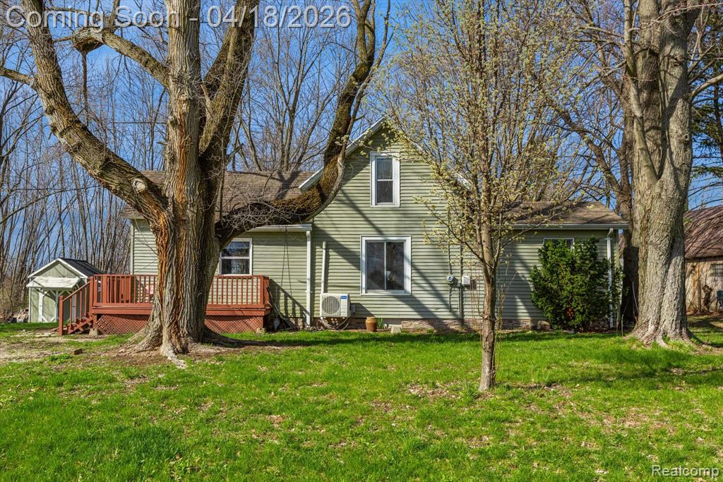 3823 Oxbow Road Sodus, MI 49126 - Photo 2 of 18