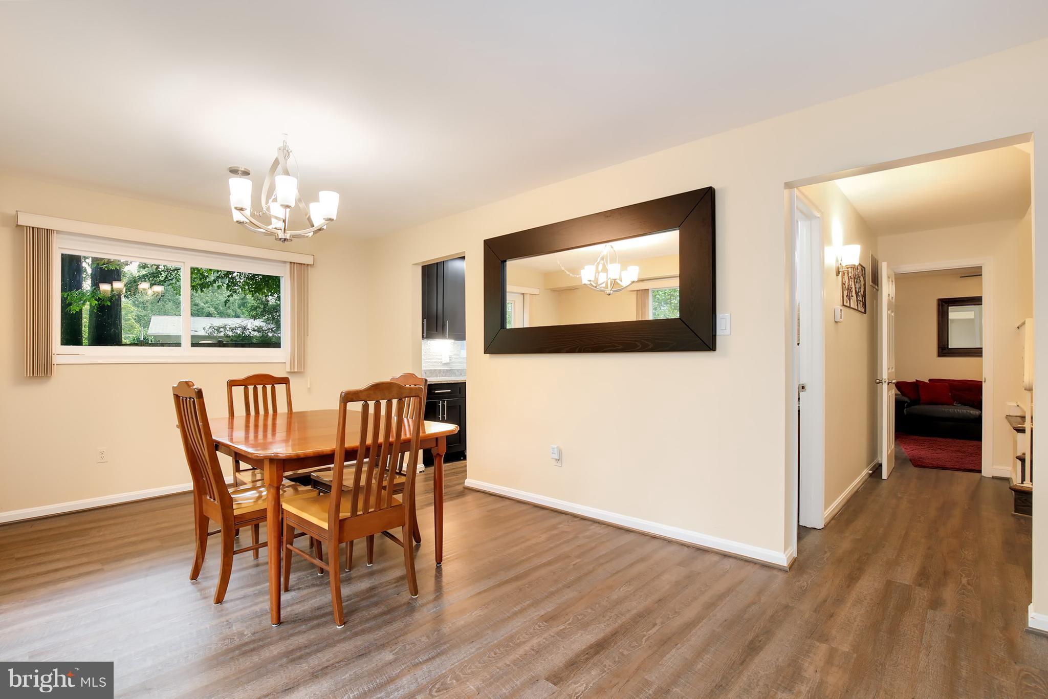 8813 Victoria Road Springfield, VA 22151 - Photo 8 of 30 Dining Room