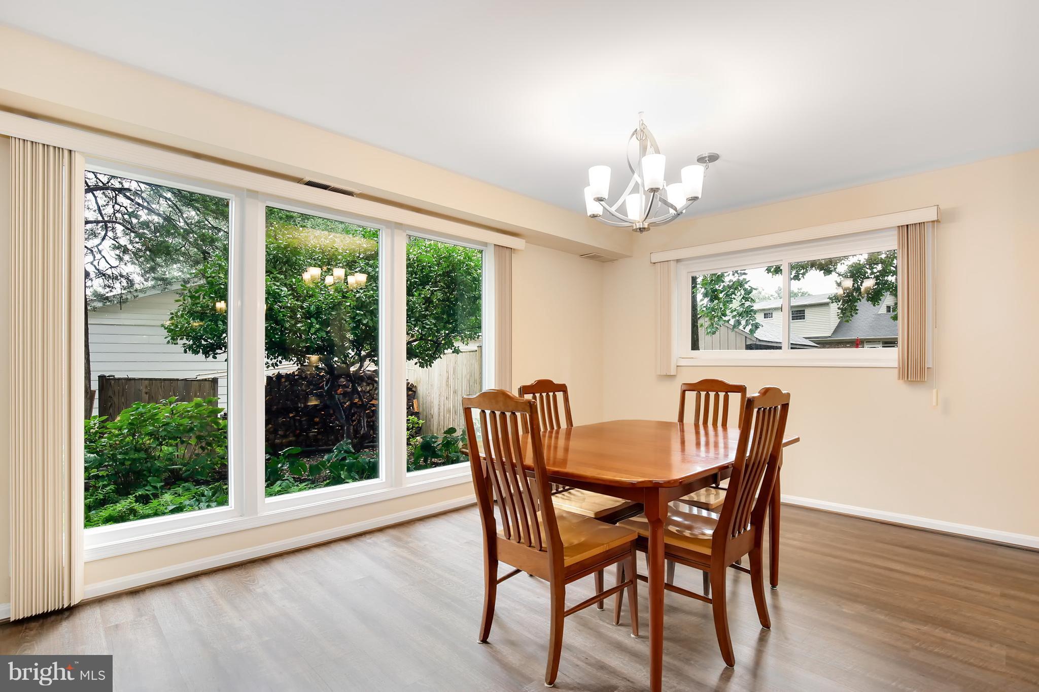 8813 Victoria Road Springfield, VA 22151 - Photo 10 of 30 Dining Room